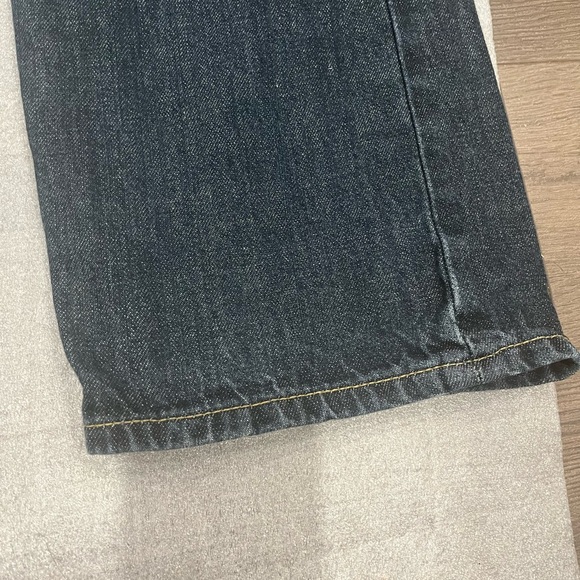 Men's Classic Blue Jeans - Picture 2 of 8